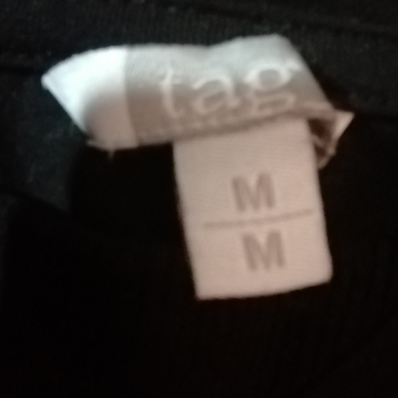 Sweaters - Picture 3 of 4